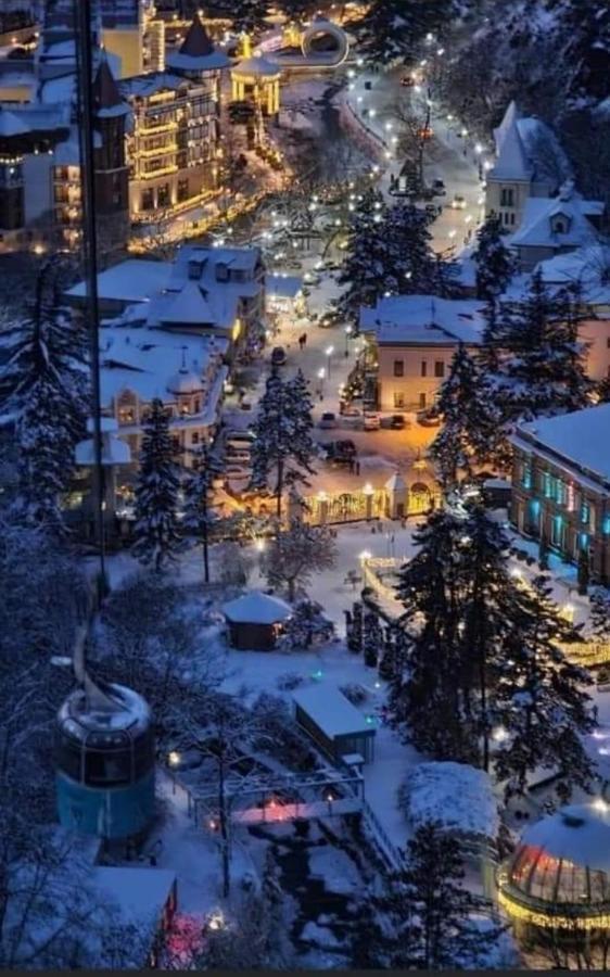 Gamsakhurdia Street Bordzjomi Buitenkant foto