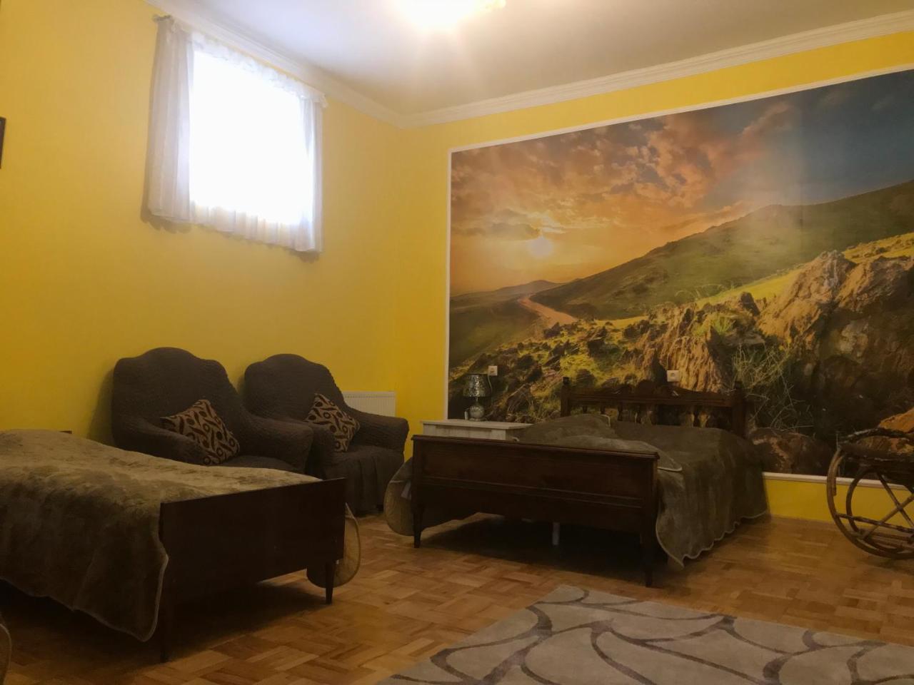 Gamsakhurdia Street Bordzjomi Buitenkant foto